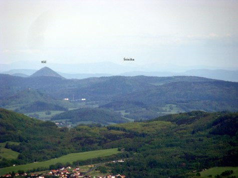 14._Decinsky_Sneznik_widok_na_Klic_i_Sniezke