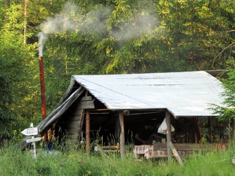 2._Baza_namiotowa_Madejowe_loze