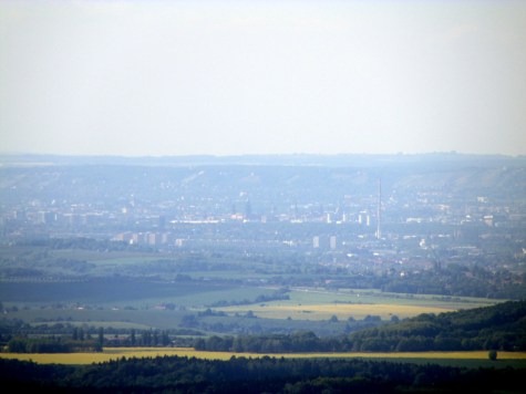 7._Decinsky_Sneznik_widok_na_Drezno