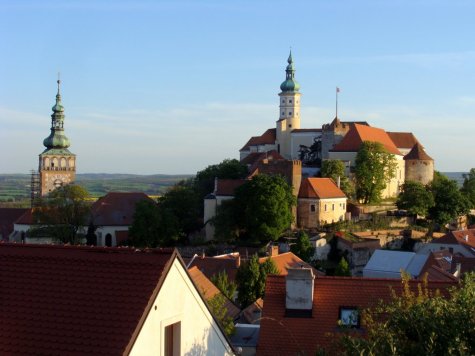Mikulov_widok_na_zamek1