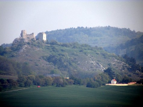 Sirot_hrad__Palava1