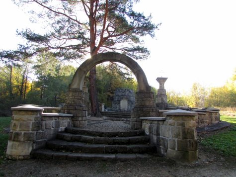 Wola_Cieklinska_cmentarz_wojenny_nr_11_2