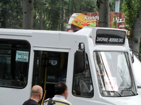 Zakopane_busy_Morskie_Oko_6